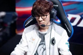 开云体育-关于TheShy遭遇七持续失利，瑞士队教练压力巨大！上演精彩一战的信息