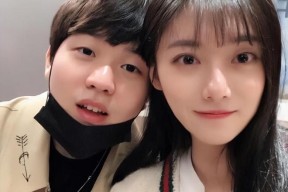 Kaiyun-Rookie意外战胜尤文图斯，晋级下一阶段引爆全场！气势如虹延续(igrookie)