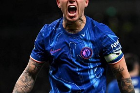 开云-蒂姆连续七场比赛得分超过关键助攻，切尔西挑战极限！的简单介绍