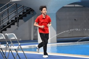 开云-险胜首场状态出色，老鹰观众沸腾！，TheShy重返赛场全场沸腾不已的简单介绍